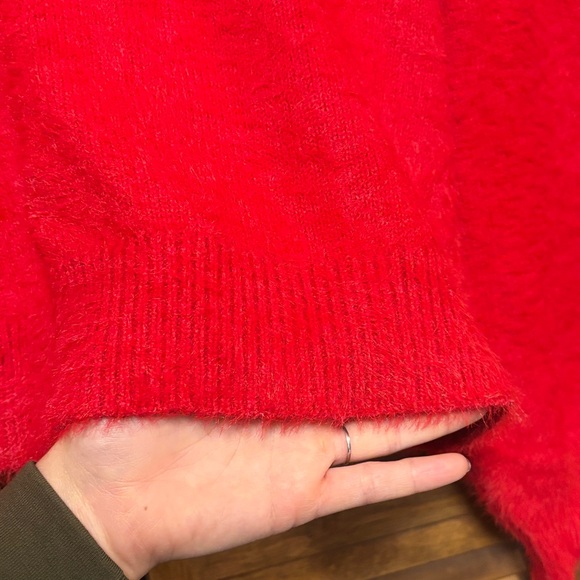 Marine Layer fuzzy eyelash sweater with cotton and merino wool - Picture 3 of 4